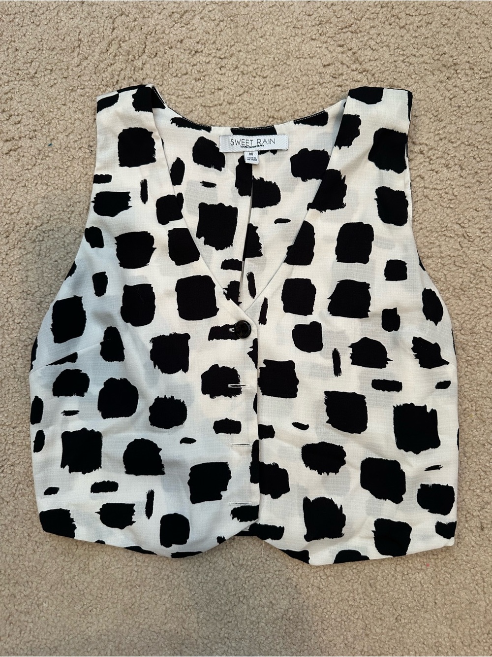 Sweet Rain Black and White Abstract Spot V-Neck Tunic Vest